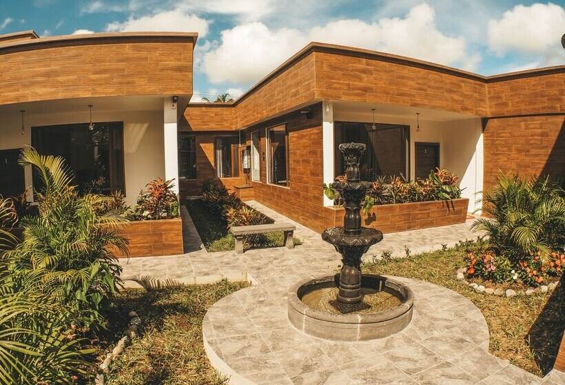 Pension Toucan Platinum Suites Apart