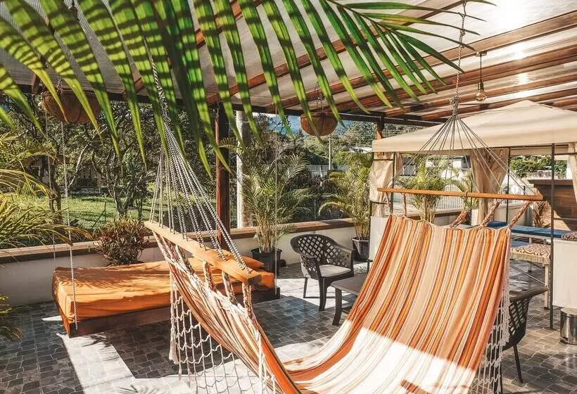 پانسیون Toucan Platinum Suites Apart