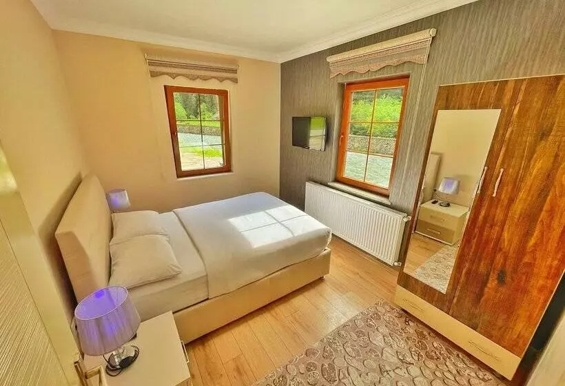 Raha Villa Bungalow