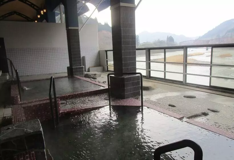 旅館 Hitoyoshi Onsen  Kumamura