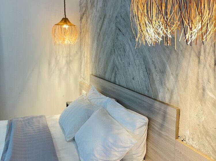 The Jungle Hostel Canggu