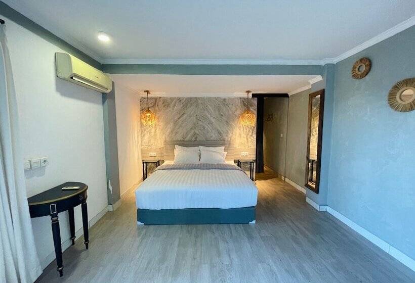 The Jungle Hostel Canggu