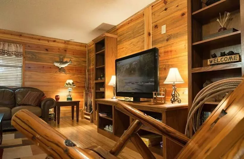 Bear Hollow Cabin With Hot Tub Minutes Away From Beavers Bend State Park And Broken Bow Lake By Reda