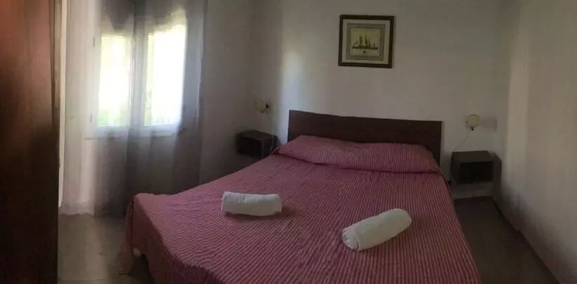 Hostelli Kartibubbo Beach Resort