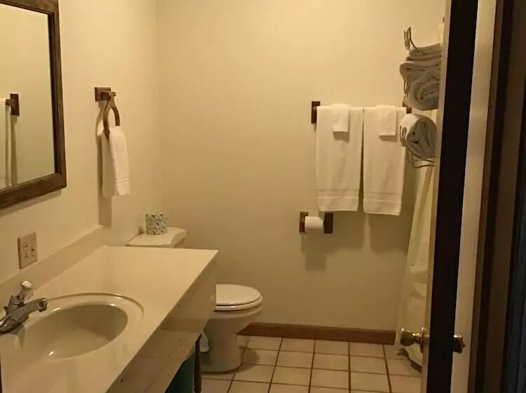 簡易ホテル Windwood Fly In Resort