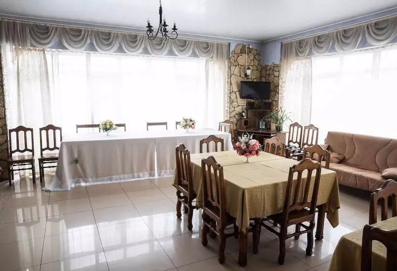 ホテル Avtokemping Saratov