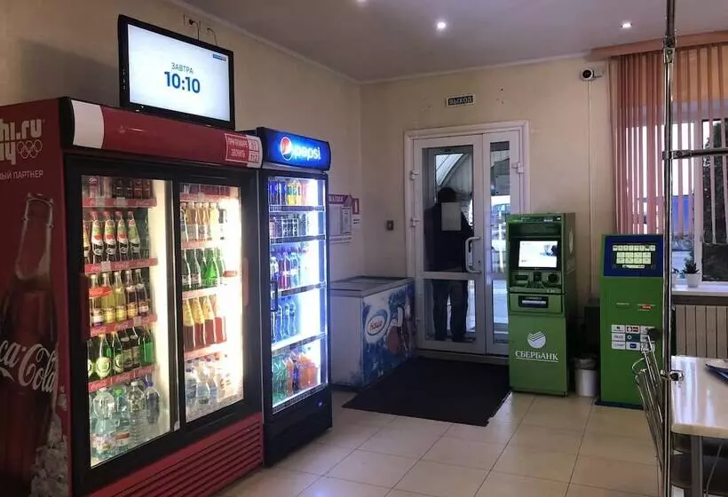 ホテル Avtokemping Saratov