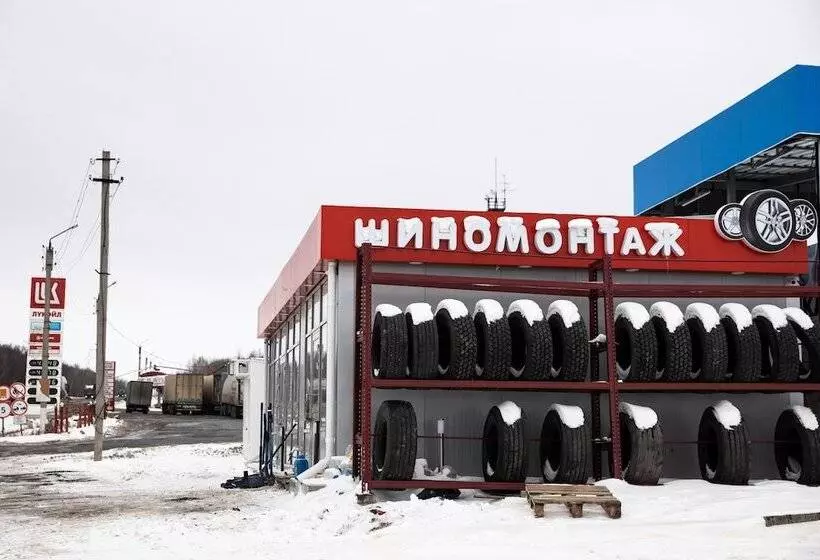 ホテル Avtokemping Saratov