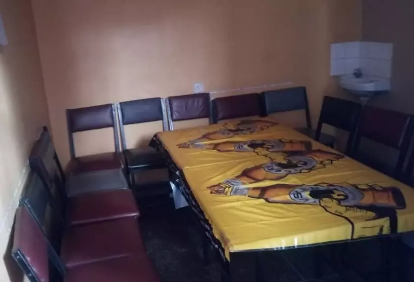 هتل Comfort Lodge
