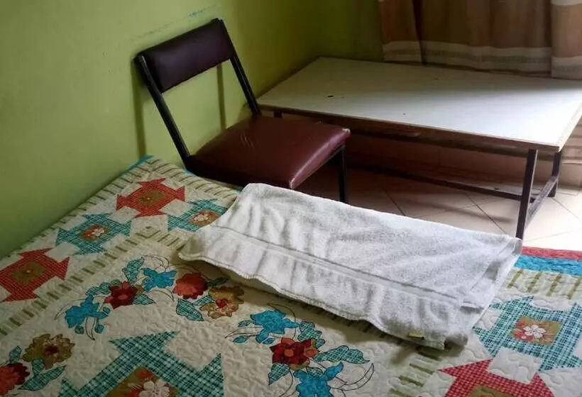 هتل Comfort Lodge