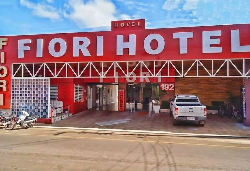 Hotelli Fiori Palace