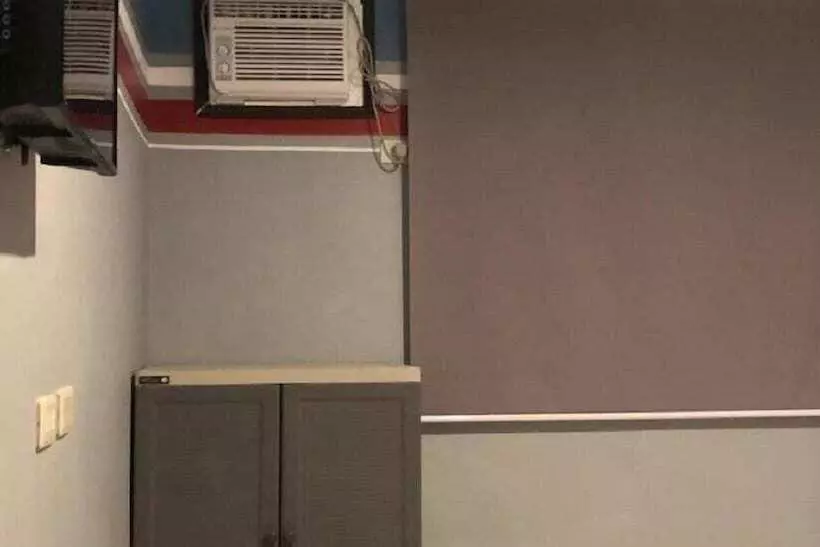 ホテル Homeland Tourister S Apartelle Boracay