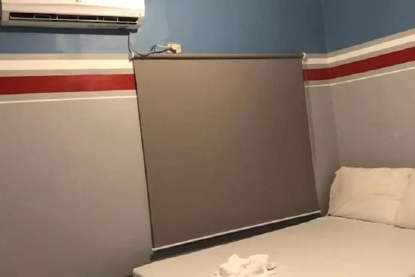 ホテル Homeland Tourister S Apartelle Boracay