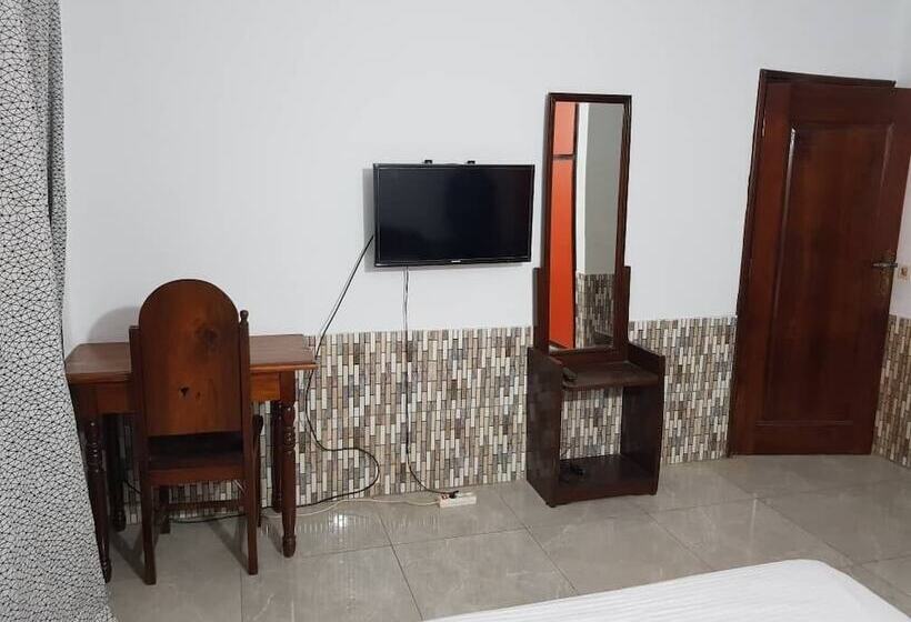 هتل Hôtel Amoitrin