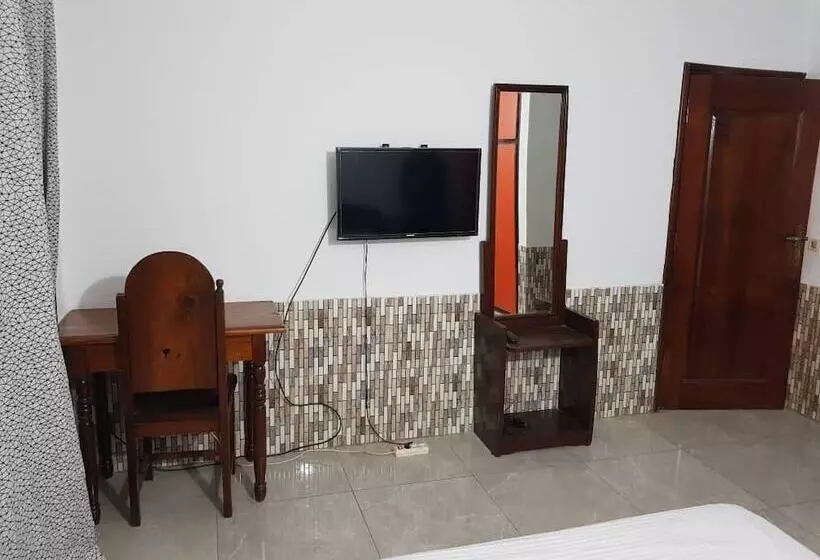هتل Hôtel Amoitrin