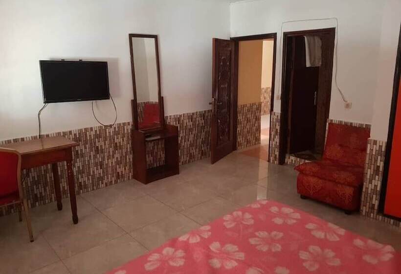 هتل Hôtel Amoitrin