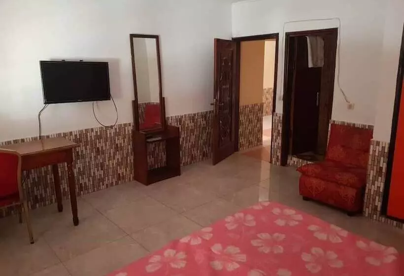 هتل Hôtel Amoitrin