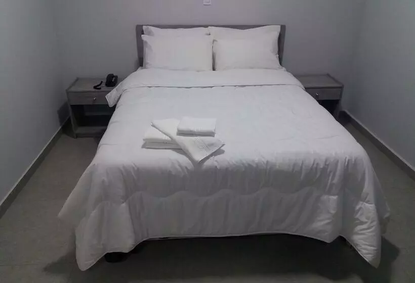 ホテル John S Club