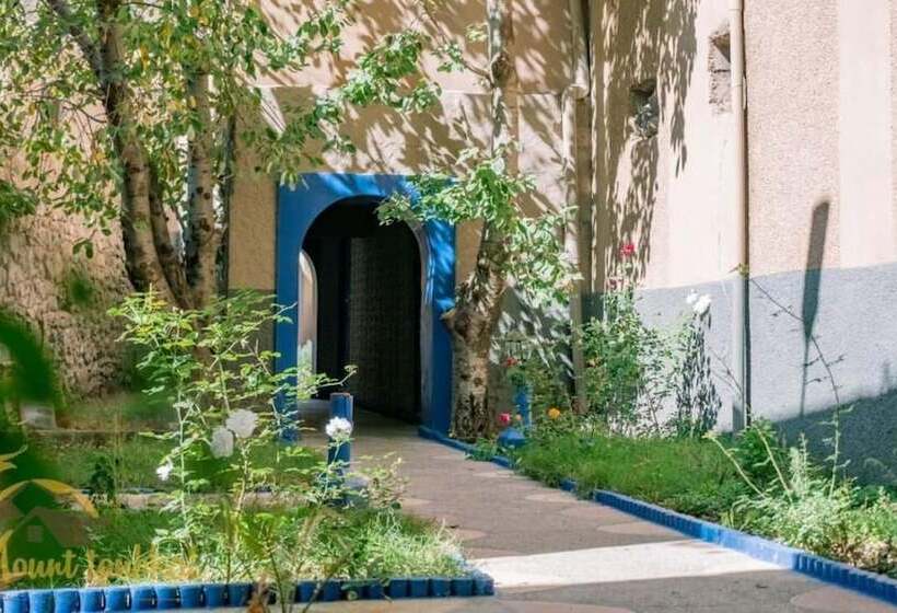 فندق Mount Toubkal Lodge