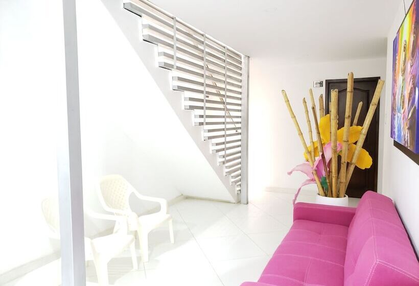 בית מלון כפרי Radoa