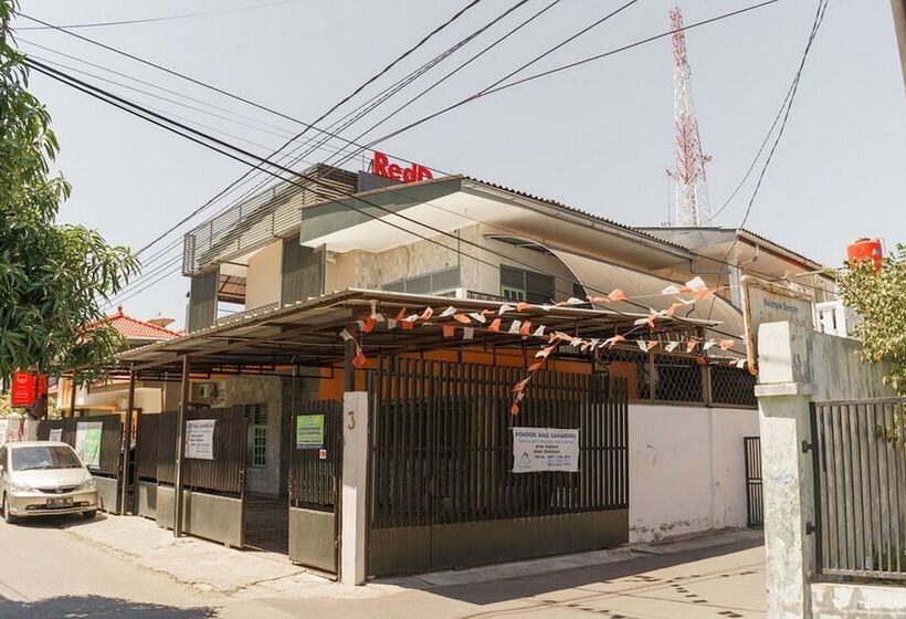 בית מלון כפרי Reddoorz @ Cangkring Street Cirebon