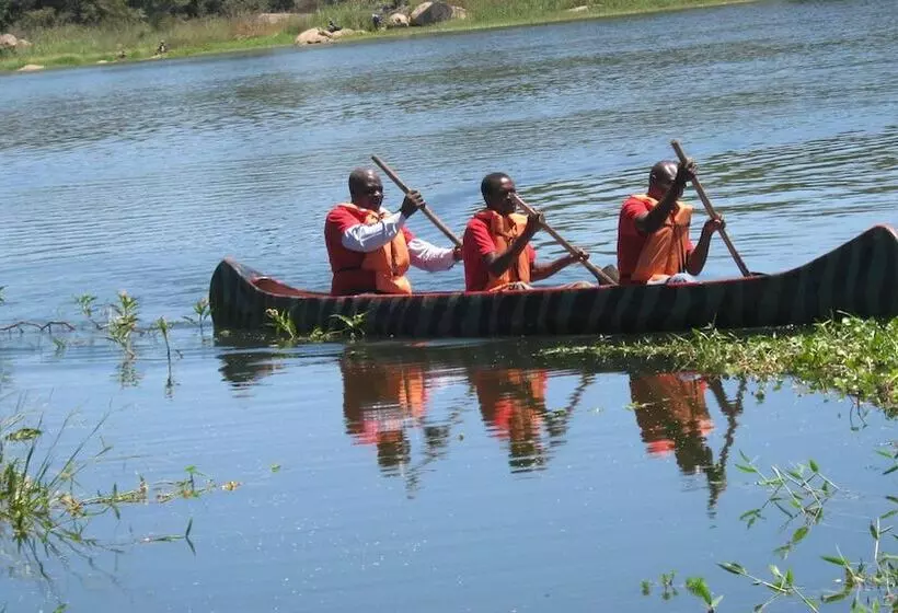 هتل Ruwa River Herbal Clinic & All Inclusive Oasis Spa Resort