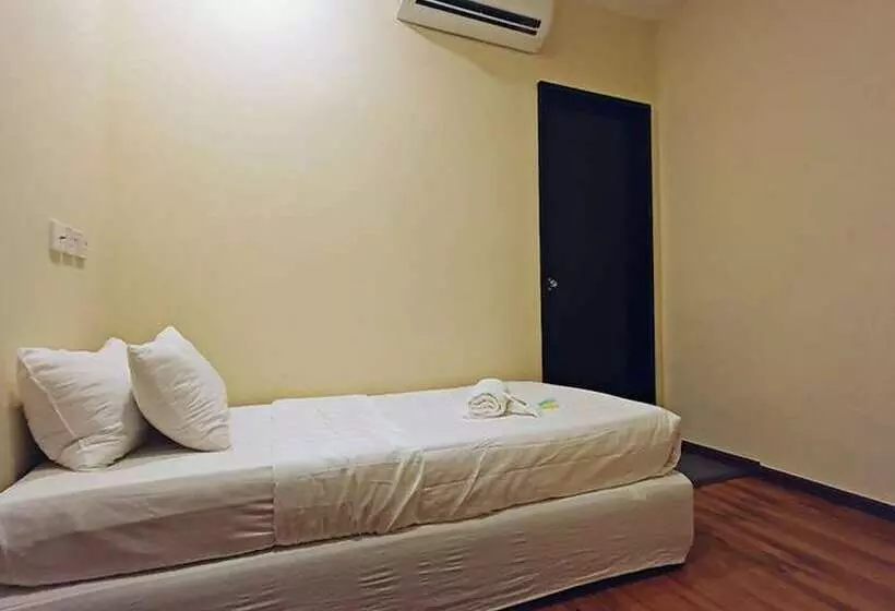 Hotelli Treasure Inn