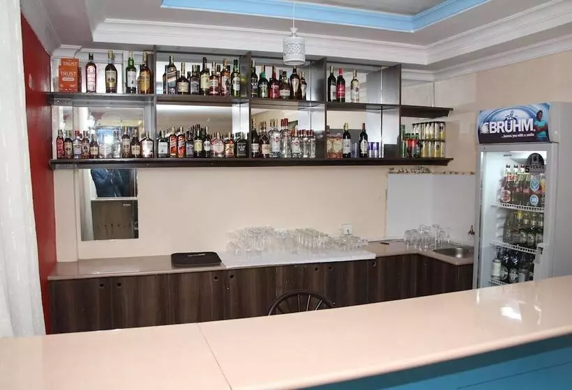 Le Grand Hotel Oyugis