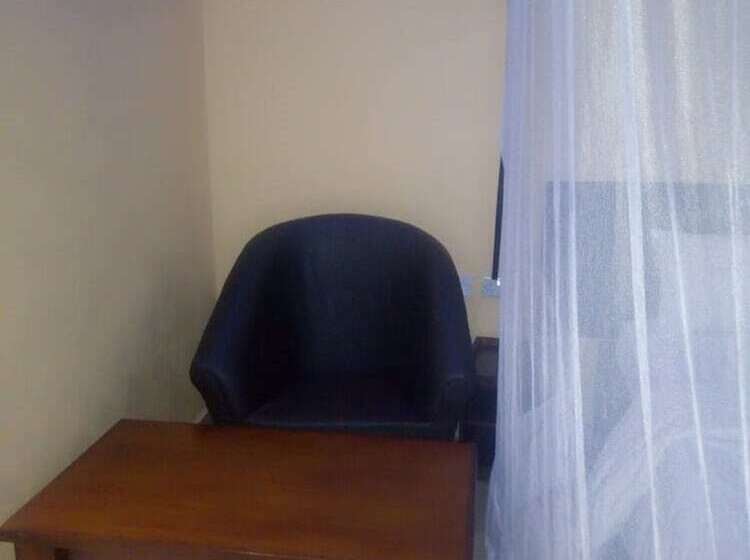 Le Grand Hotel Oyugis