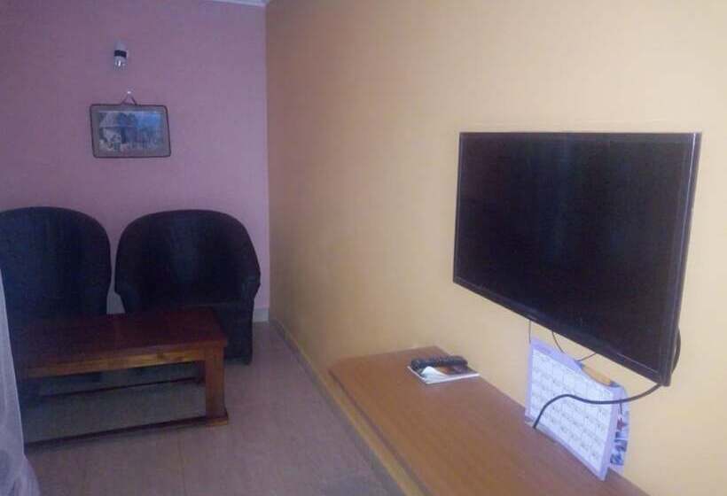 Le Grand Hotel Oyugis