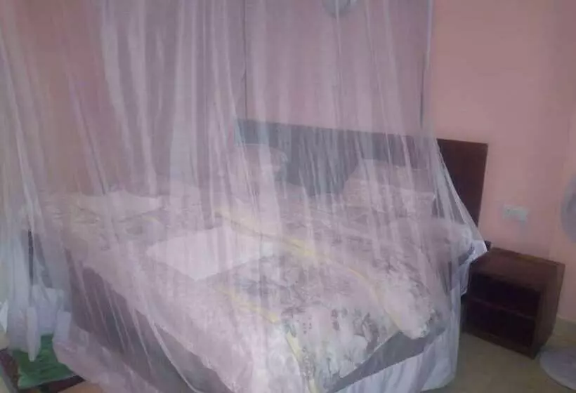 Le Grand Hotel Oyugis