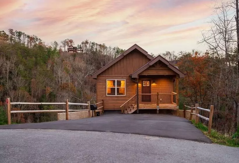 Luxury Good Vibes Cabin With Tub By Redawning