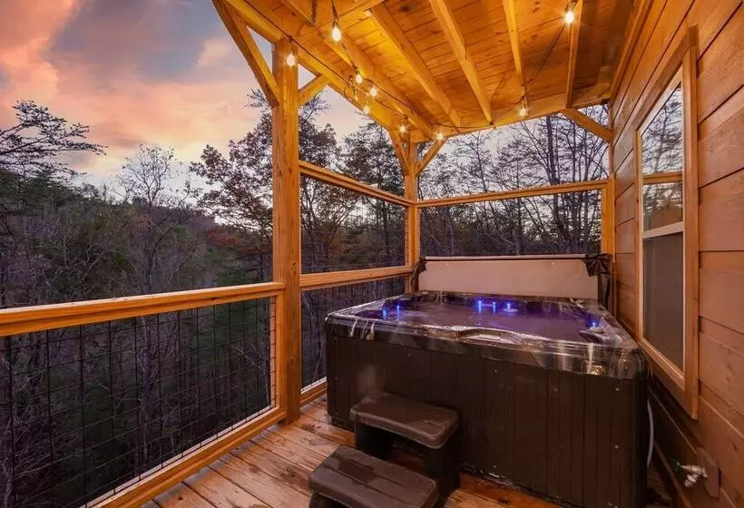 Luxury Good Vibes Cabin With Tub By Redawning
