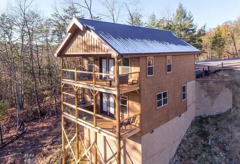 Luxury Good Vibes Cabin With Tub By Redawning