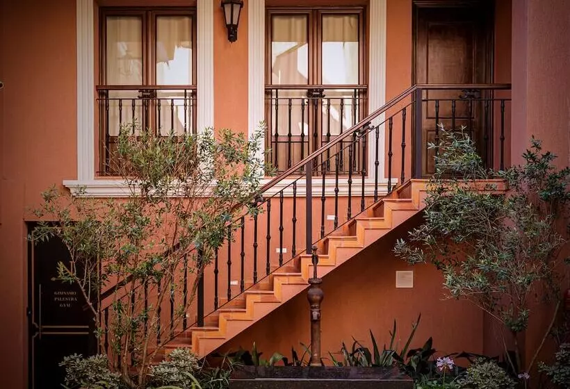 Nino Hotel Boutique