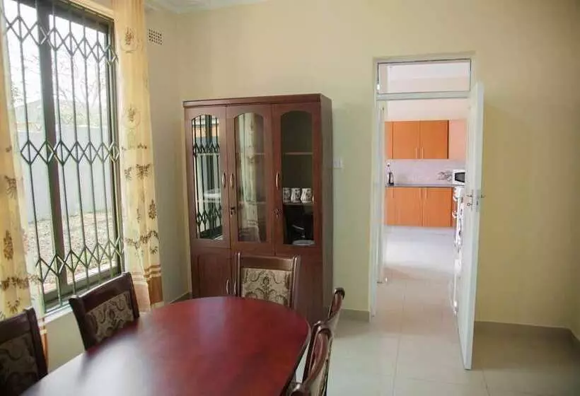 پانسیون Christo Apartments