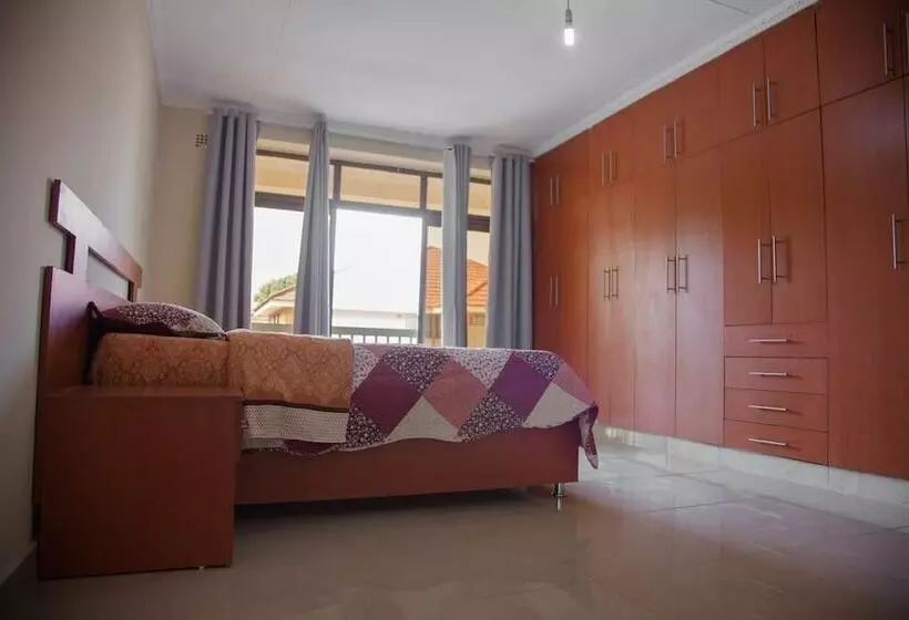 پانسیون Christo Apartments