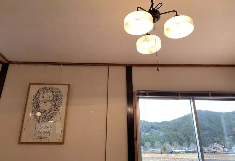 ペンション Kumanoyasai Base
