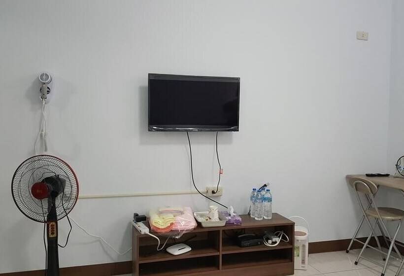 膳宿费 Little Elephant Homestay