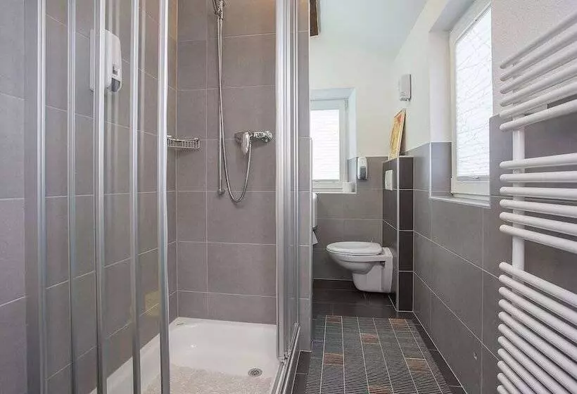 Majatalo Midi Guestrooms