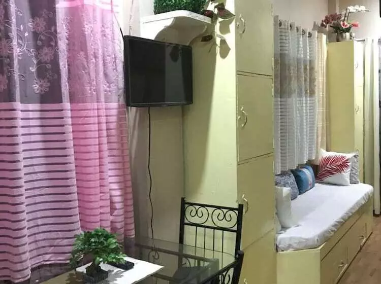 Majatalo Palompon Traveler S Lodge