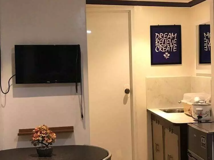 Majatalo Palompon Traveler S Lodge