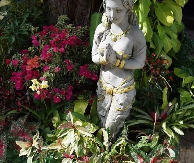 پانسیون ท่ามะโอบูทีคโฮมสเตย์ Tha Ma O Bouteak Homestay