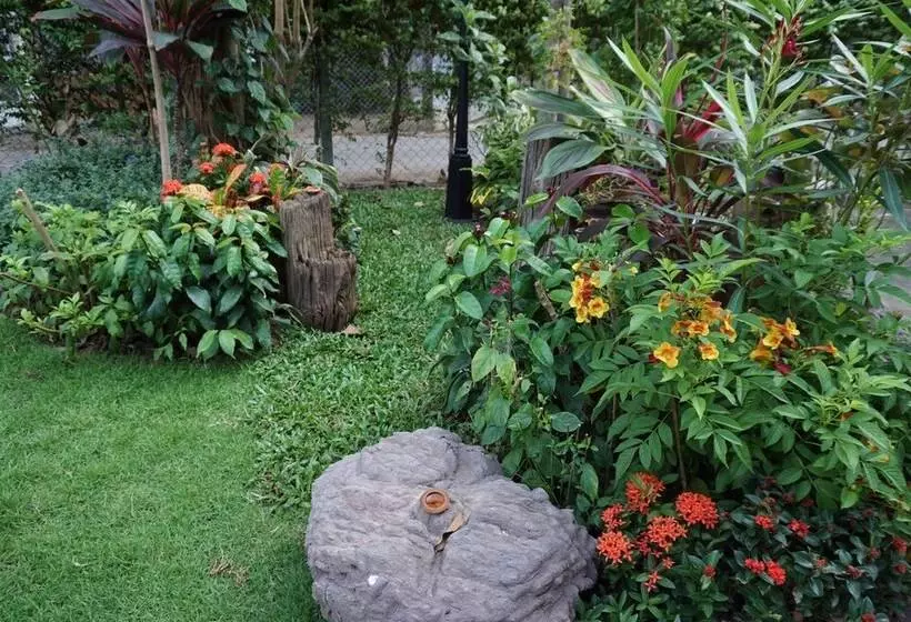 پانسیون ท่ามะโอบูทีคโฮมสเตย์ Tha Ma O Bouteak Homestay