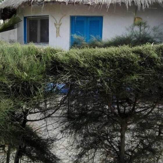 پانسیون Village Petit Eden