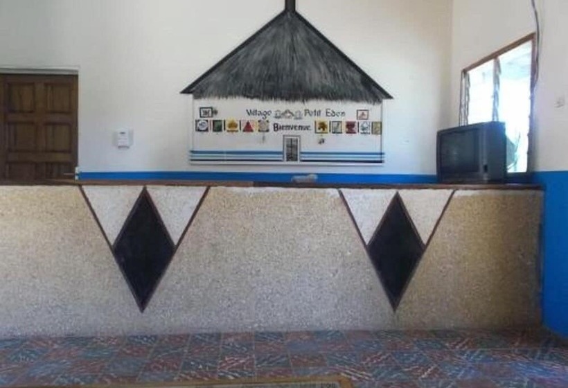 پانسیون Village Petit Eden