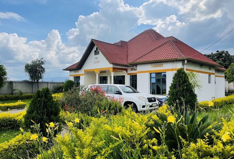 پانسیون Virunga Homestays