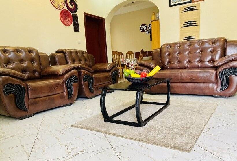 پانسیون Virunga Homestays