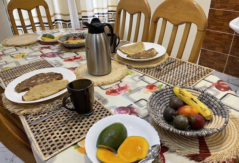 پانسیون Virunga Homestays