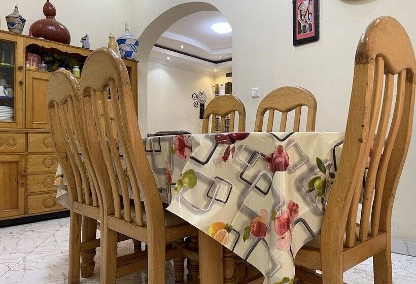 پانسیون Virunga Homestays